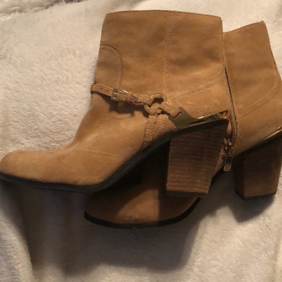 Vince Camuto Shoes - Vince Camuto tan suede booties with gold accents